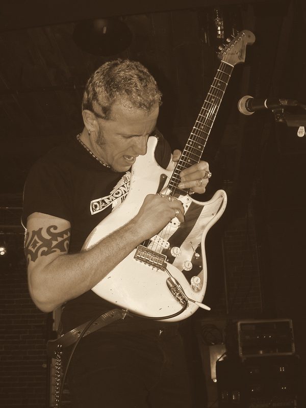Photograph of Gary Hoey