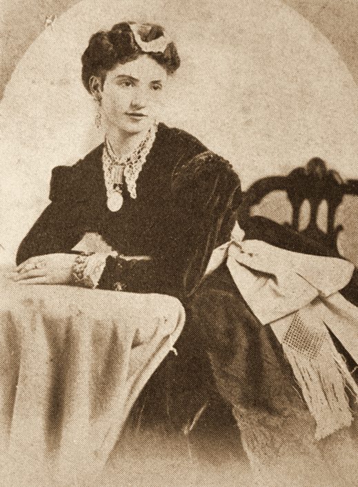 Photograph of Giuseppina Morlacchi