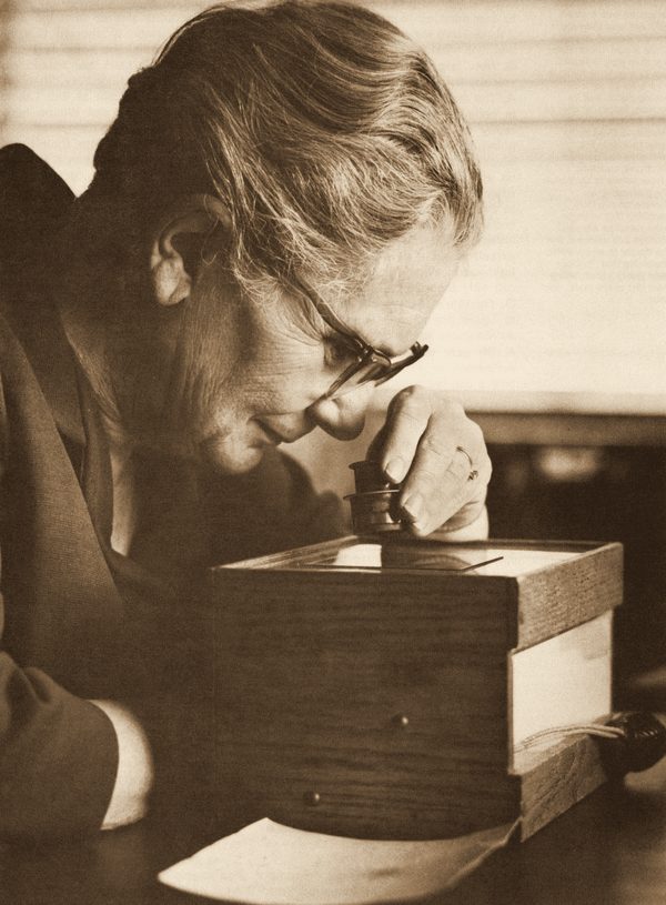Photograph of Helen Sawyer Hogg