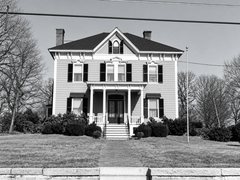 Albion C. Taylor House, 166 Fairmount Street