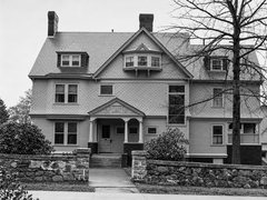 Frank P. Putnam House, 25 Fairmount Street