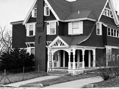 T. Tweed / H. Pollard House, 96 Mansur Street